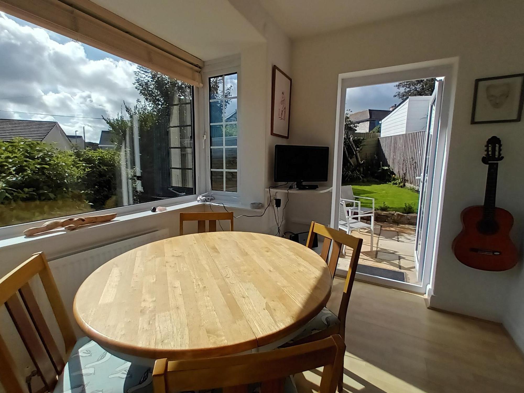 Sunrise! ~ 2 Bedrooms, Garden, Parking, Sea Views St Ives Εξωτερικό φωτογραφία
