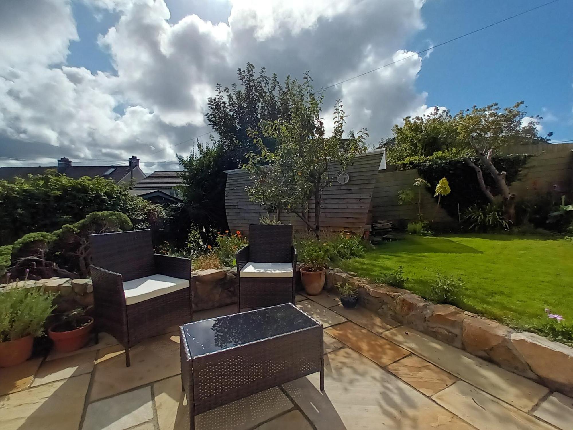 Sunrise! ~ 2 Bedrooms, Garden, Parking, Sea Views St Ives Εξωτερικό φωτογραφία